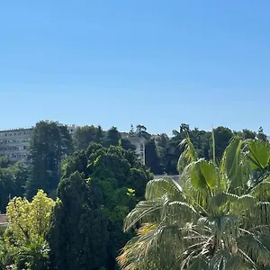 Appartement Spacieux Au Calme à, Nice